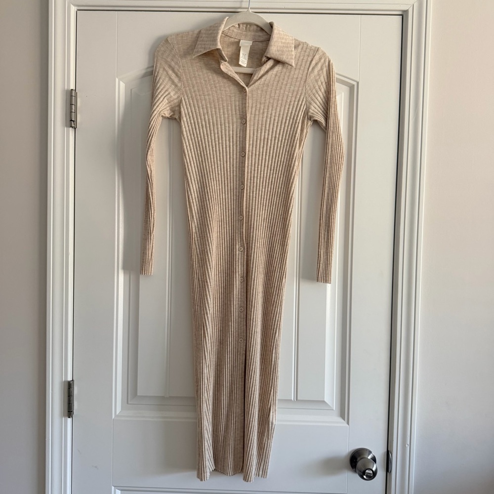 H&M Beige Ribbed Midi Dress